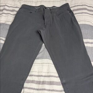 Haggar Men's Charcoal Slim Jeans